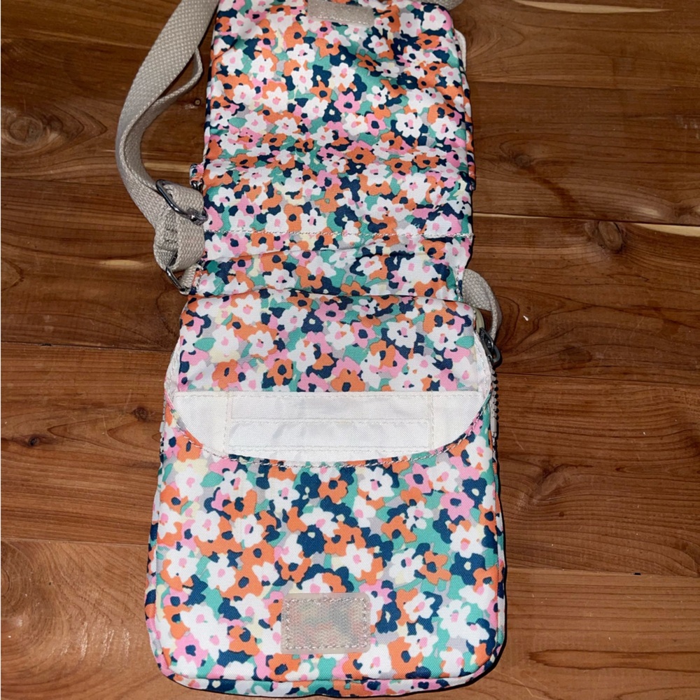 Kipling Floral Crossbody Bag Daisy Lightweight - Picture 5 of 11